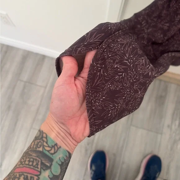 Patagonia Women's Dark Brown Jumpsuit - Picture 5 of 5